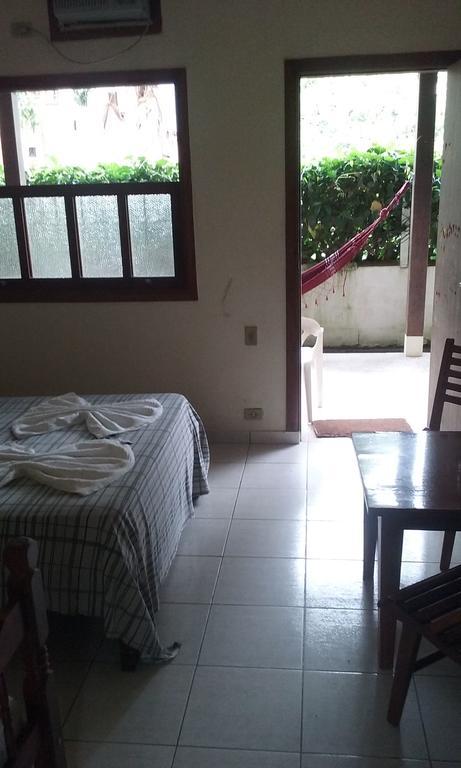 Calumar Guest House Ubatuba Habitación foto
